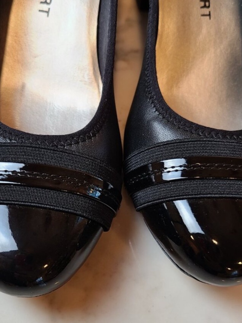 Anne Klein Sport Black Patent Trim Ballet Flats